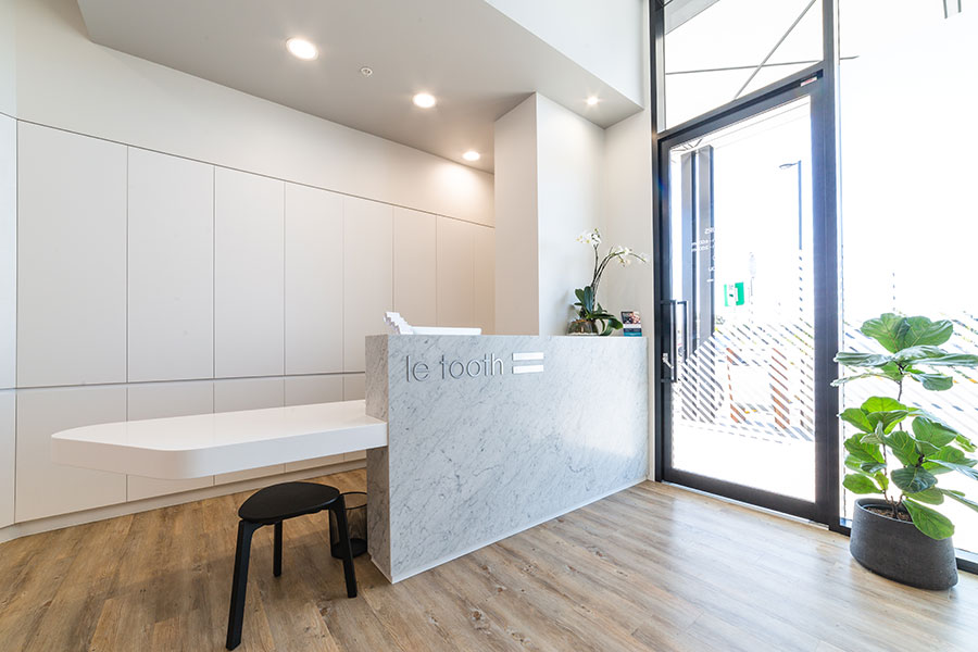 Modern Dental Clinic Reception at Le Tooth