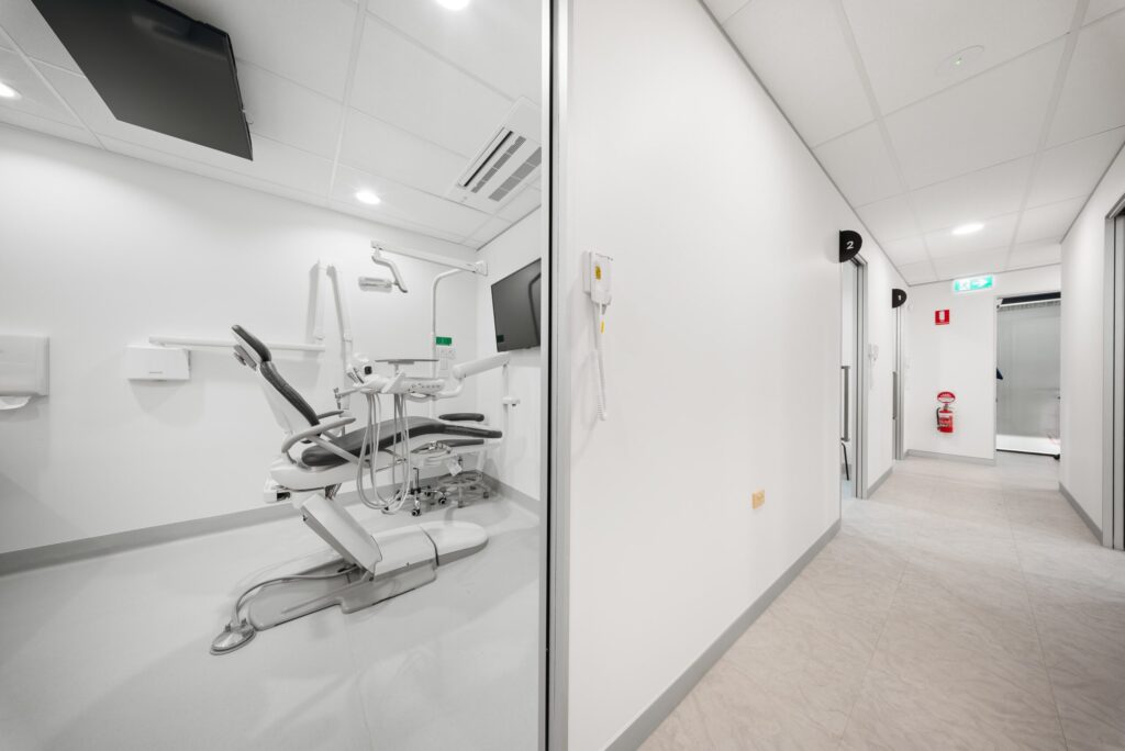 Choose the Right Location For The Dental Clinic